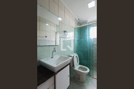 Banheiro de apartamento para alugar com 2 quartos, 66m² em Jardim Iporanga, Guarulhos