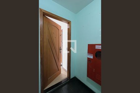 Apartamento para alugar com 66m², 2 quartos e 1 vaga Apartamento para alugar com 66m², 2 quartos e 1 vagaHall de entrada