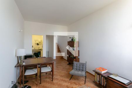 Sala de apartamento para alugar com 1 quarto, 57m² em Santo Agostinho, Belo Horizonte