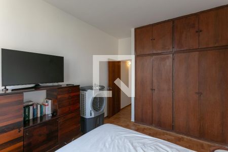 Quarto de apartamento para alugar com 1 quarto, 57m² em Santo Agostinho, Belo Horizonte