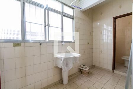 Apartamento à venda com 115m², 2 quartos e 2 vagasÁrea de Serviço