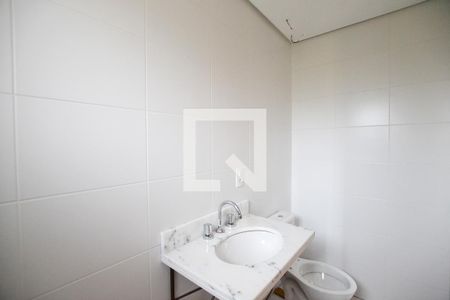 Banheiro da Suíte de apartamento para alugar com 2 quartos, 64m² em Santana, Porto Alegre