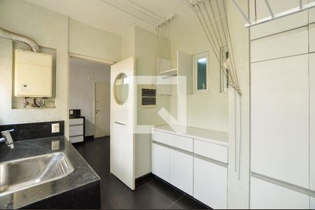 Apartamento para alugar com 135m², 2 quartos e 1 vaga Apartamento para alugar com 135m², 2 quartos e 1 vagaÁrea de Serviço