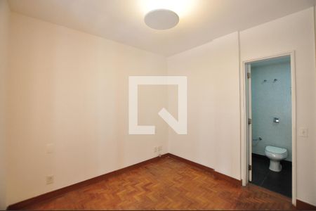 Apartamento para alugar com 135m², 2 quartos e 1 vaga Apartamento para alugar com 135m², 2 quartos e 1 vagaSuíte
