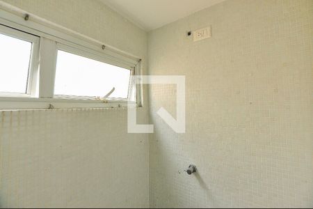 Apartamento para alugar com 135m², 2 quartos e 1 vaga Apartamento para alugar com 135m², 2 quartos e 1 vagaBanheiro de serviço