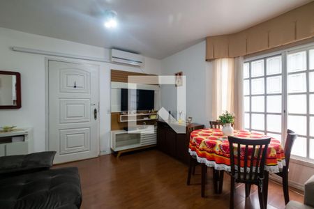Sala de casa de condomínio à venda com 3 quartos, 95m² em Tristeza, Porto Alegre