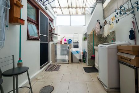 Casa de condomínio à venda com 95m², 3 quartos e 1 vagaÁrea de Serviço