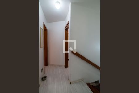 Casa de condomínio à venda com 95m², 3 quartos e 1 vagaCorredor