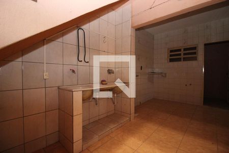 Casa à venda com 100m², 4 quartos e 4 vagasÁrea de Serviço 1