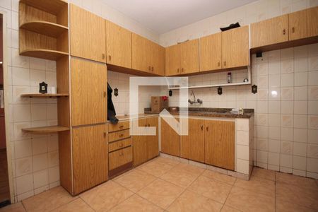 Casa à venda com 100m², 4 quartos e 4 vagasCozinha