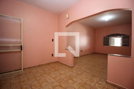 Sala de jantar de casa à venda com 4 quartos, 100m² em Taguatinga Norte (taguatinga), Brasília
