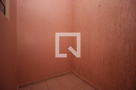 Casa à venda com 100m², 4 quartos e 4 vagasDespensa