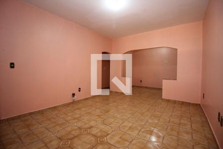 Sala  de casa à venda com 4 quartos, 100m² em Taguatinga Norte (taguatinga), Brasília