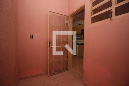 Casa à venda com 100m², 4 quartos e 4 vagasDespensa