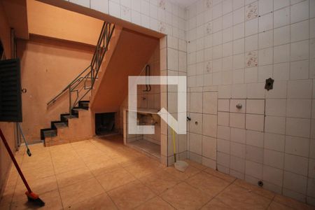 Casa à venda com 100m², 4 quartos e 4 vagasÁrea de Serviço 1