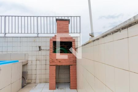 Apartamento à venda com 140m², 2 quartos e 1 vaga Apartamento à venda com 140m², 2 quartos e 1 vagaCobertura