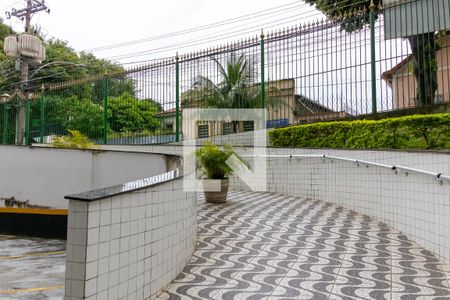 Apartamento à venda com 140m², 2 quartos e 1 vaga Apartamento à venda com 140m², 2 quartos e 1 vagaHall de entrada