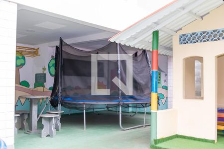 Apartamento à venda com 140m², 2 quartos e 1 vaga Apartamento à venda com 140m², 2 quartos e 1 vagaÁrea comum - Playground