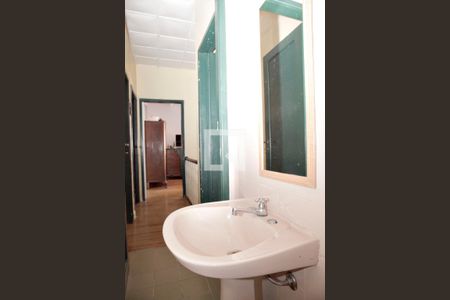 Casa para alugar com 385m², 4 quartos e 3 vagasLavabo