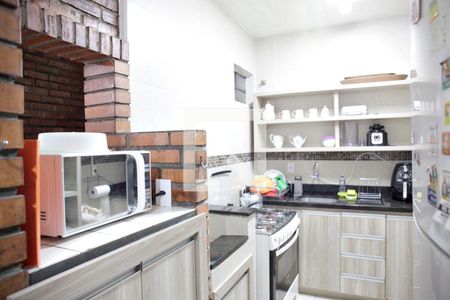 Casa para alugar com 385m², 4 quartos e 3 vagasCozinha