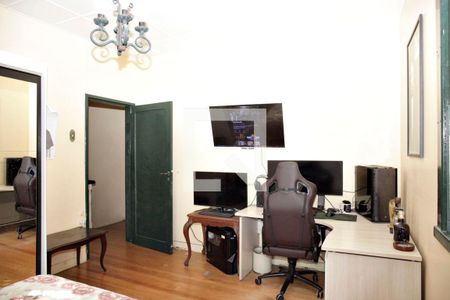 Casa para alugar com 385m², 4 quartos e 3 vagasQuarto 4