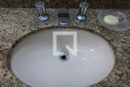 Apartamento à venda com 114m², 3 quartos e 3 vagasBanheiro