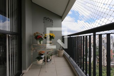 Apartamento à venda com 114m², 3 quartos e 3 vagasvaranda