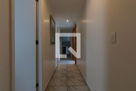 Apartamento à venda com 114m², 3 quartos e 3 vagasCorredor