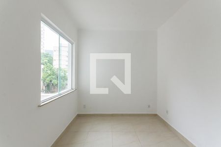 Quarto 1 de apartamento à venda com 2 quartos, 45m² em Grajau, Rio de Janeiro