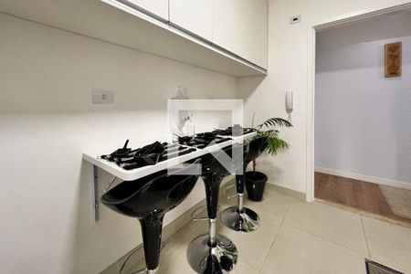 Apartamento à venda com 77m², 2 quartos e 1 vagaCozinha 