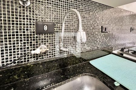 Apartamento à venda com 77m², 2 quartos e 1 vagaCozinha 