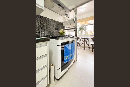 Apartamento à venda com 77m², 2 quartos e 1 vagaCozinha 