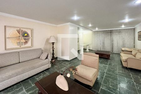 Apartamento à venda com 77m², 2 quartos e 1 vagaÁrea comum