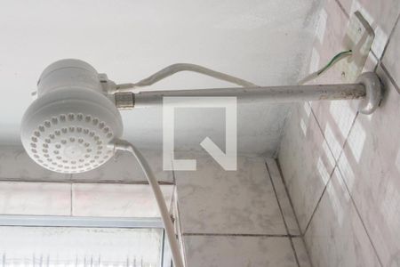Apartamento à venda com 74m², 2 quartos e sem vagaChuveiro