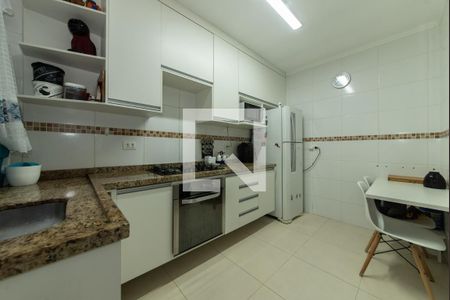 Casa à venda com 62m², 2 quartos e 2 vagasCozinha