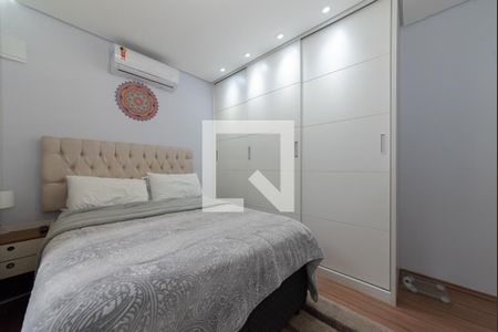 Casa à venda com 62m², 2 quartos e 2 vagasSuíte
