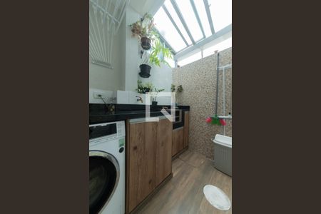 Casa à venda com 62m², 2 quartos e 2 vagasÁrea de Serviço