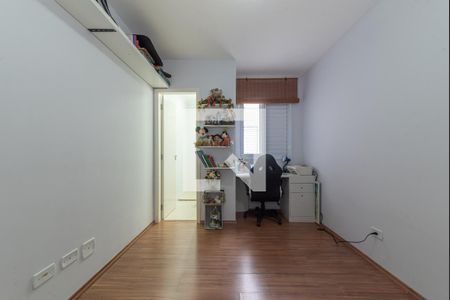 Casa à venda com 62m², 2 quartos e 2 vagasSuíte 2