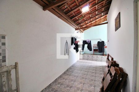 Casa à venda com 300m², 4 quartos e 2 vagasÁrea de Serviço 2