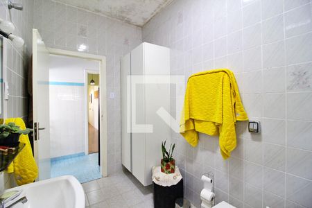 Casa à venda com 300m², 4 quartos e 2 vagasBanheiro 1 - casa 1