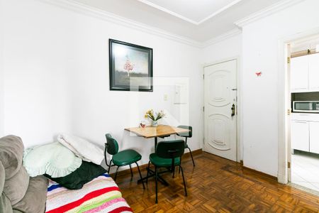 Apartamento à venda com 80m², 2 quartos e sem vaga Apartamento à venda com 80m², 2 quartos e sem vagaSala