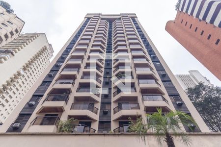 Apartamento à venda com 72m², 2 quartos e 2 vagas Apartamento à venda com 72m², 2 quartos e 2 vagasFachada