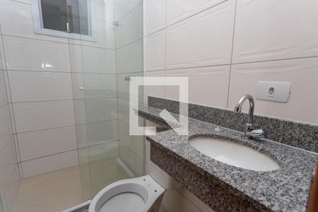 Banheiro de casa de condomínio para alugar com 1 quarto, 27m² em Centro, Diadema