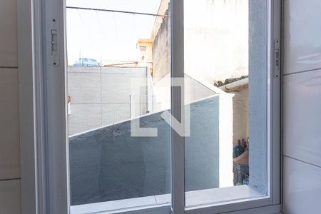 Casa de condomínio para alugar com 27m², 1 quarto e sem vaga Casa de condomínio para alugar com 27m², 1 quarto e sem vagaJanela da área de serviço