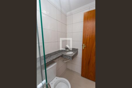 Casa de condomínio para alugar com 27m², 1 quarto e sem vagaBanheiro