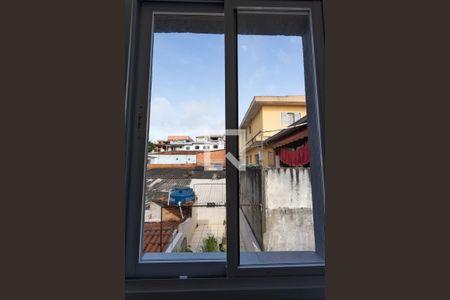 Casa de condomínio para alugar com 27m², 1 quarto e sem vagaJanela da área de serviço