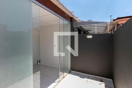 Studio para alugar com 35m², 1 quarto e 1 vaga Studio para alugar com 35m², 1 quarto e 1 vagaÁrea de Serviço