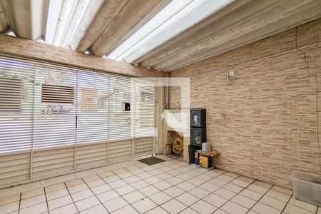 Casa à venda com 100m², 5 quartos e 2 vagasGaragem