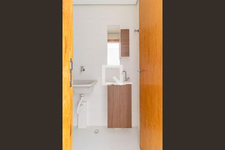 Banheiro/Lavanderia de kitnet/studio para alugar com 1 quarto, 32m² em Jardim Sabará, São Paulo