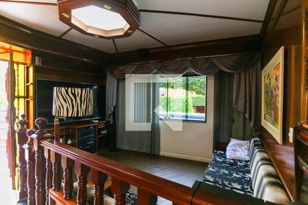 Casa à venda com 357m², 4 quartos e 6 vagasSala